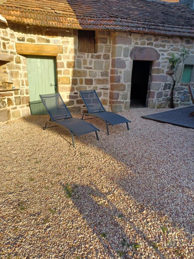 Gite De Caractere Chez Celine Teillet  Exterior foto